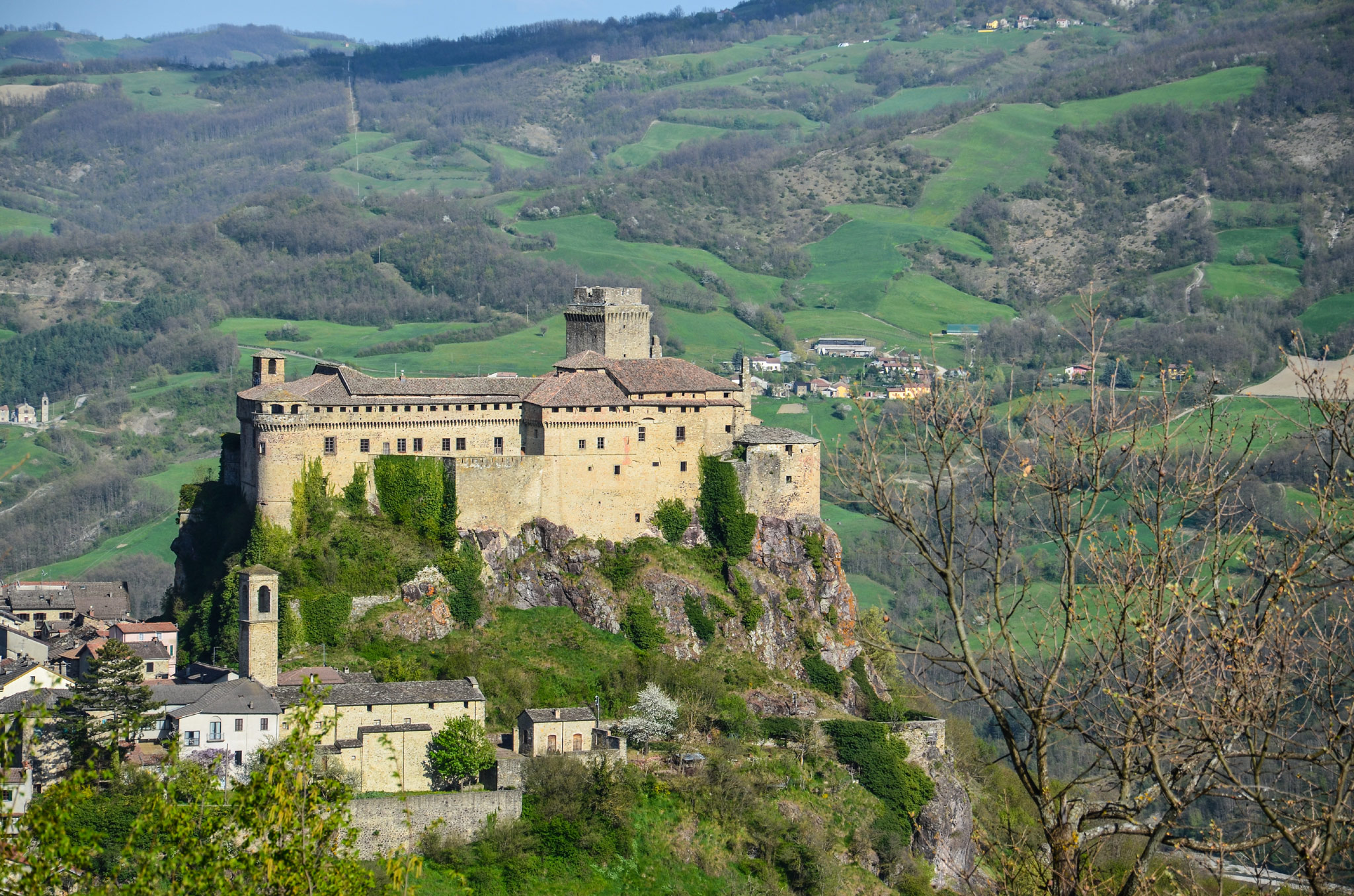 Castello dei Bardi (Photo license: CC BY-NC-SA 2.0)